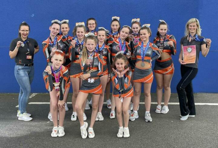 Wolfpack Cheerleader beim Summer All-Level Championship Ost am 04.05.2024